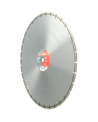 Clipper Pro Beton Diamond Blade - 24"/600mm Clipper Pro Beton Diamond Blade - 24"/600mm