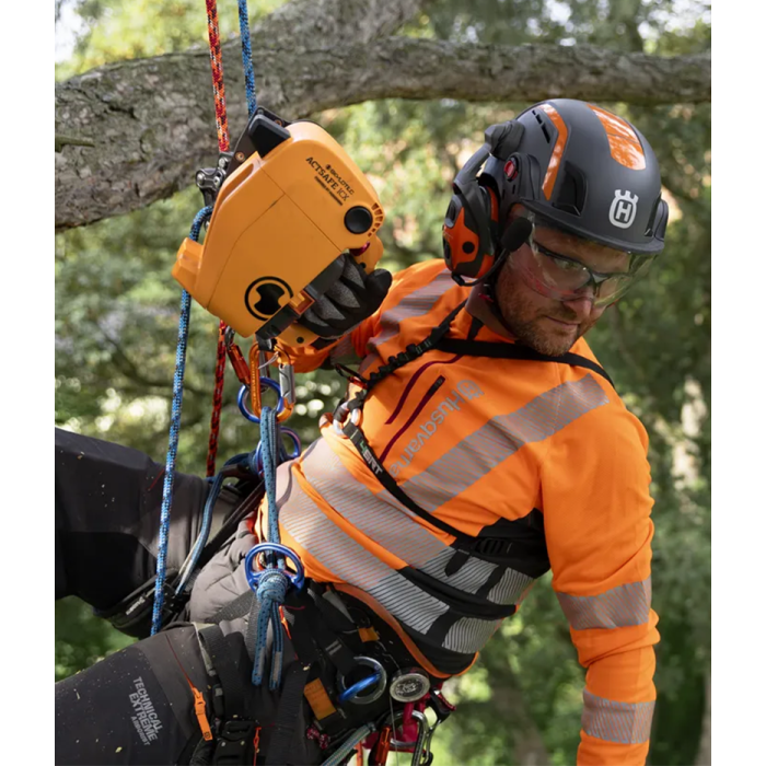 セキュリティ・セーフティ Husqvarna Husqvarna Spire Vent Arborist Helmet - Red Band UK