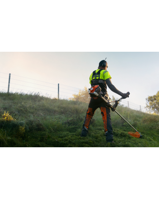 Husqvarna 525RXT Mark II Brushcutter - 2-Stroke Husqvarna 525RXT Mark II Brushcutter - 2-Stroke