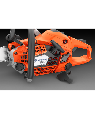 Husqvarna 540 XP® III 12-16” Chainsaw (39cc) Husqvarna 540 XP® III 12-16” Chainsaw (39cc)
