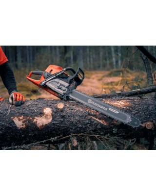 Husqvarna 592 XP® G 20-36” Chainsaw (92.7cc) Husqvarna 592 XP® G 20-36” Chainsaw (92.7cc)