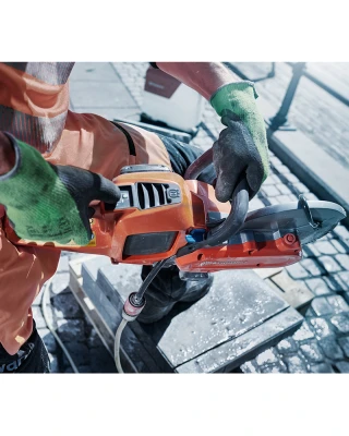 Husqvarna K535i 9” Disc Cutter - Battery Husqvarna K535i 9” Disc Cutter - Battery