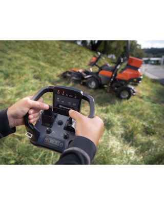 Husqvarna P 524XR EFi Front Mower - Petrol Husqvarna P 524XR EFi Front Mower - Petrol