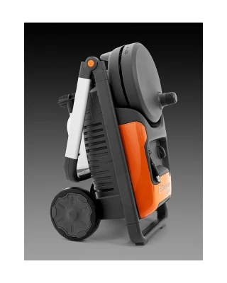 Husqvarna PW 240 Pressure Washer (100-140 Bar / 1450-2330 PSI) - 230V Husqvarna PW 240 Pressure Washer (100-140 Bar / 1450-2330 PSI) - 230V