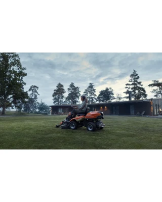 Husqvarna R 216T AWD Rider (94 or 103cm deck) Husqvarna R 216T AWD Rider (94 or 103cm deck)
