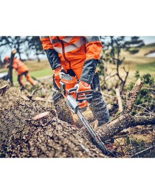 Husqvarna 542i XP® 13-15” Chainsaw - 36V Battery Husqvarna 542i XP® 13-15” Chainsaw - 36V Battery