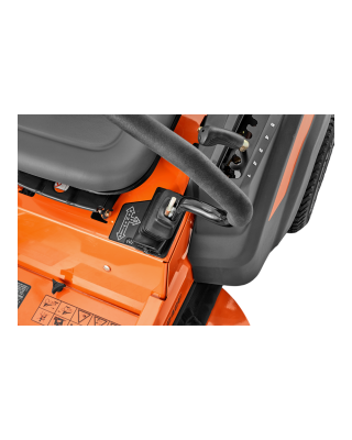Husqvarna Z242F Zero Turn Mower c/w 107cm deck Husqvarna Z242F Zero Turn Mower c/w 107cm deck