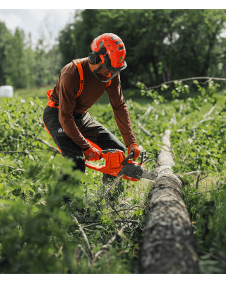 Husqvarna 435i 14” Chainsaw - 36V Battery Husqvarna 435i 14” Chainsaw - 36V Battery