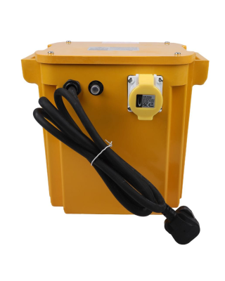 Connexion Standard 5kVA Tool Transformer 2 x 16A, 1 x 32A - 110V Connexion Standard 5kVA Tool Transformer 2 x 16A, 1 x 32A - 110V