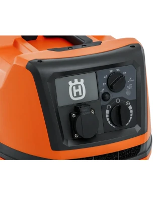 Husqvarna DE35 H-Class Wet & Dry Vacuum Cleaner - 110V