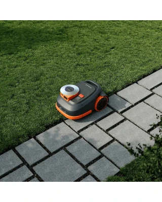 Segway Navimow H206E LiDAR Robotic Lawn Mower (up to 600m²)