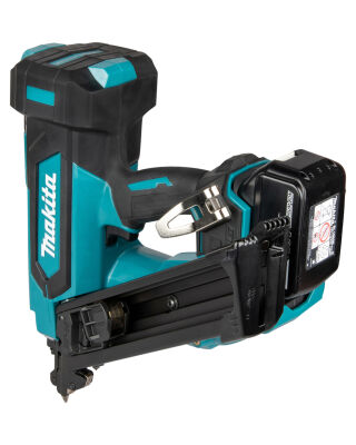 Makita DBN640ZK 18V Positive Placement Nailer & Case Makita DBN640ZK 18V Positive Placement Nailer & Case