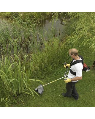 Honda UMK 425 LE 25cc Brushcutter - D-Loop Handle Honda UMK 425 LE 25cc Brushcutter - D-Loop Handle
