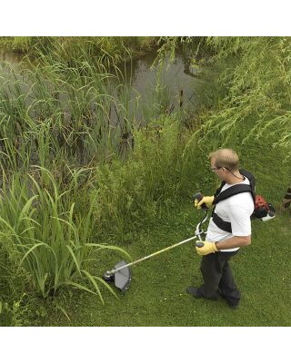 Honda UMK 435 LE 35cc Brushcutter - D-Loop Handle Honda UMK 435 LE 35cc Brushcutter - D-Loop Handle