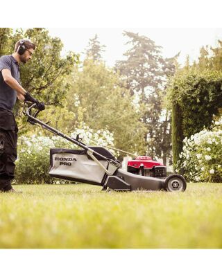Honda HRH 536 QX 21"/53cm Professional Self-Propelled Petrol Lawnmower (HD Alloy Deck) Honda HRH 536 QX 21"/53cm Professional Self-Propelled Petrol Lawnmower (HD Alloy Deck)