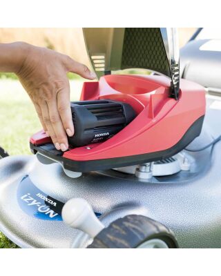 Honda Izy HRG 466 XB 18"/46cm Cordless Lawnmower Honda Izy HRG 466 XB 18"/46cm Cordless Lawnmower