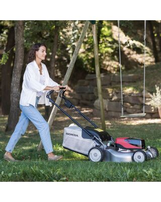 Honda HRX 476 XB 18.5"/47cm Cordless Lawnmower Honda HRX 476 XB 18.5"/47cm Cordless Lawnmower