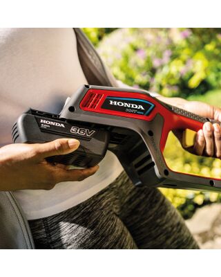Honda HHT 36 BXB 36V Cordless Lawn Trimmer Honda HHT 36 BXB 36V Cordless Lawn Trimmer